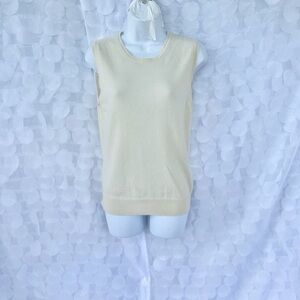100% Cashmere Brooks Brothers cream sleeveless sweater scoop neck Scotland